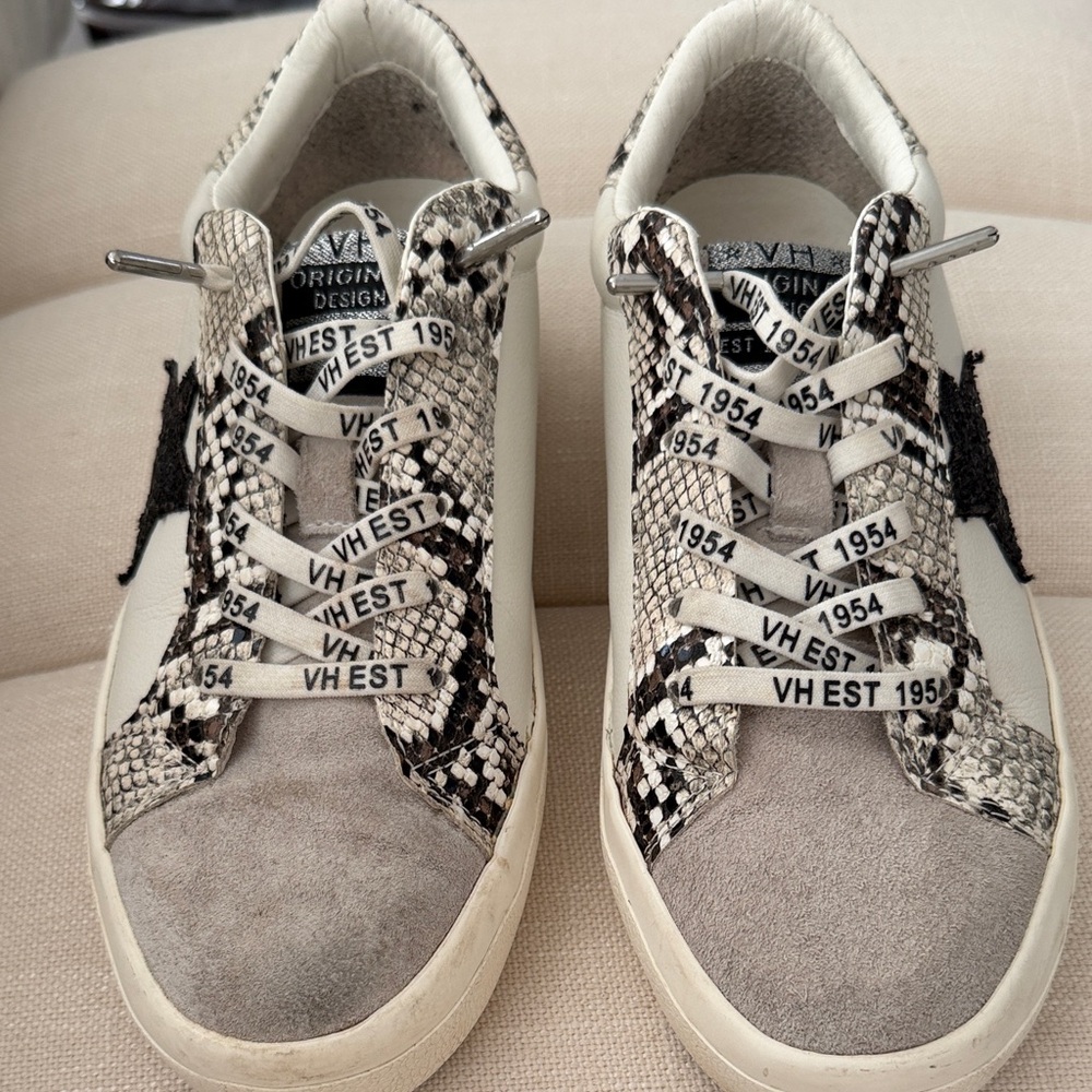 Vintage Havana Snake Print Sneakers - Gray and Black